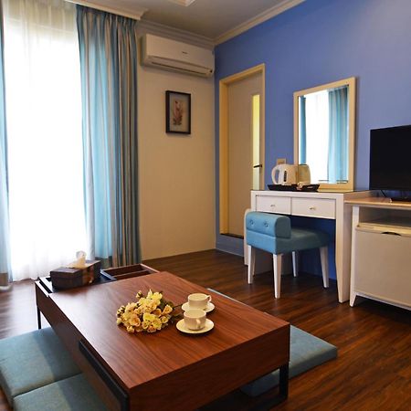 Bed and Breakfast Yunju House Цзяоси Номер фото